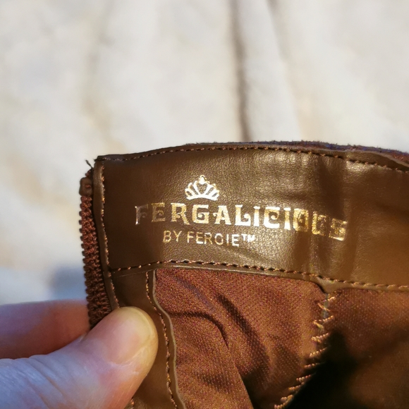 Fergalicious by Fergie Suede Boots 7.5 - Picture 7 of 8